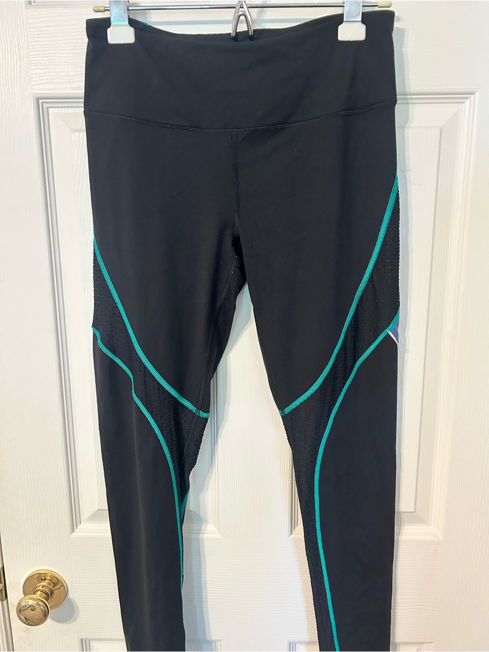 Women’s, Victoria's Secret Sport, Knockout Black Leggings with Teal Piping, Med
